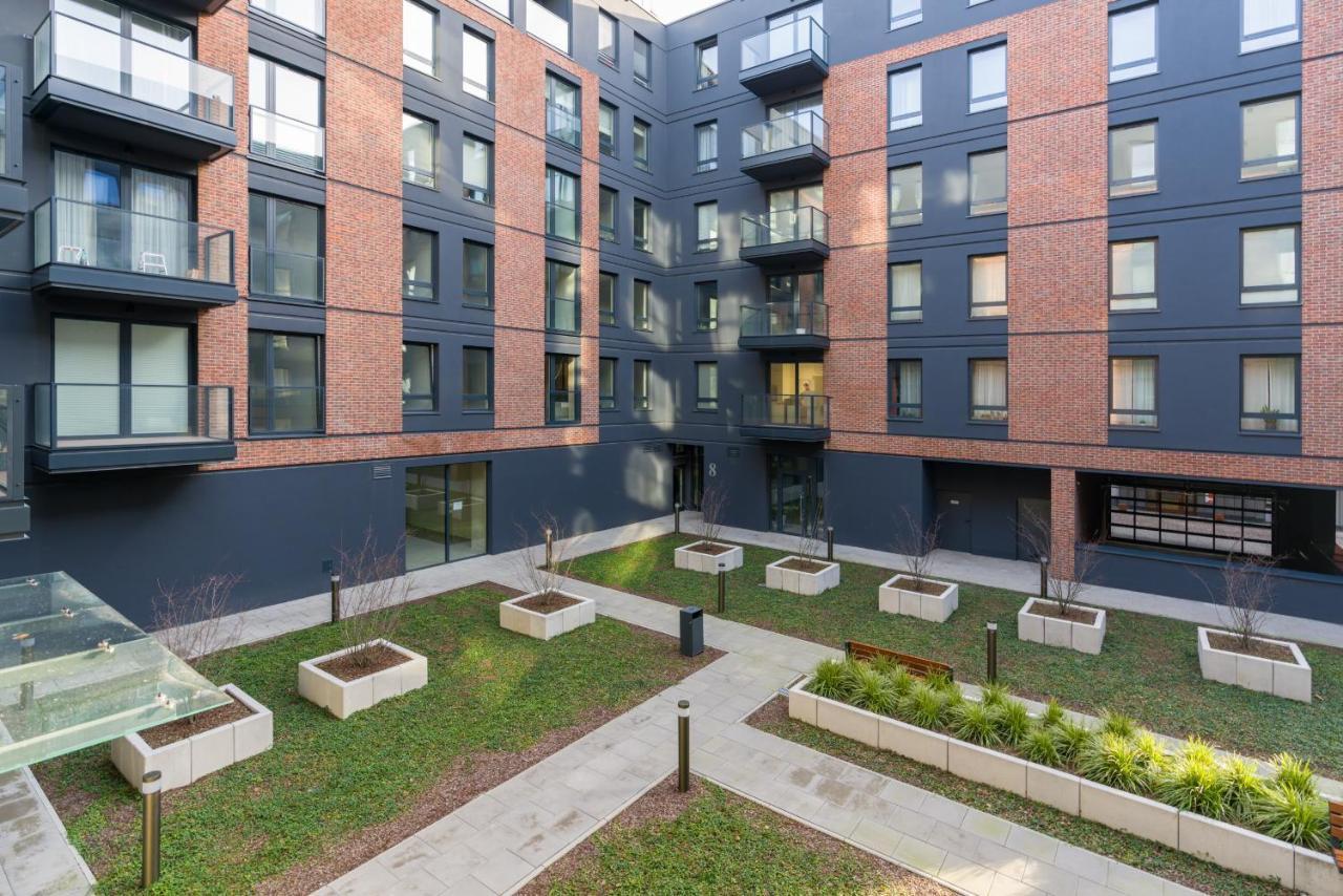 Apartments Poznan Chwaliszewo Residence With Free Garage By Noclegi Renters Exterior foto